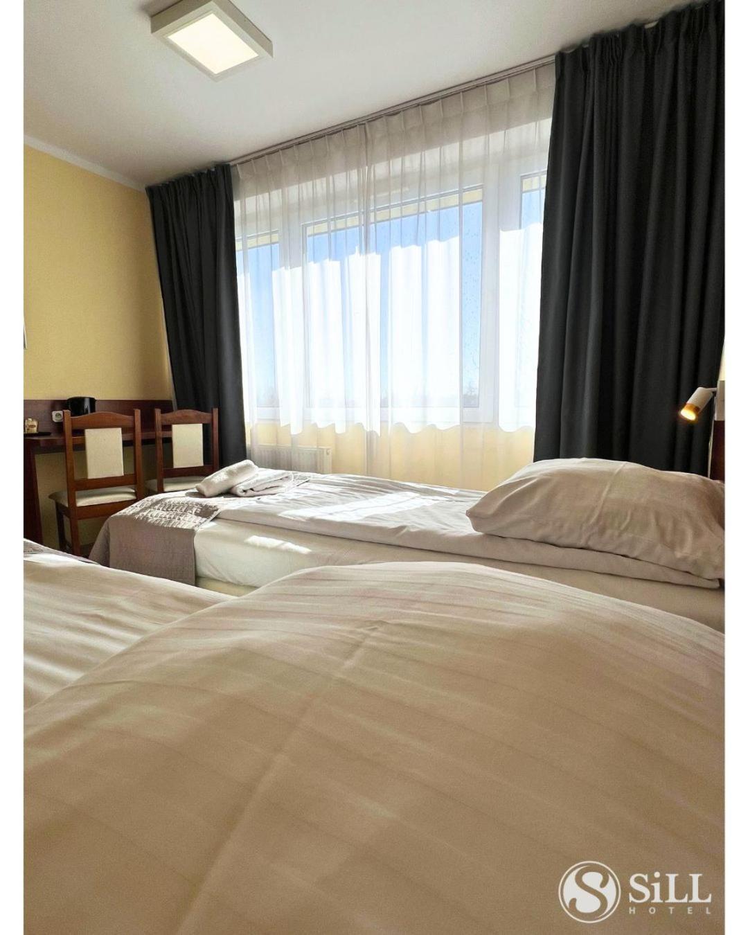 Hotel Sill Kielce Kültér fotó